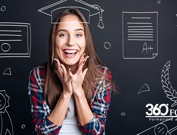 studentessa corsi di laurea online
