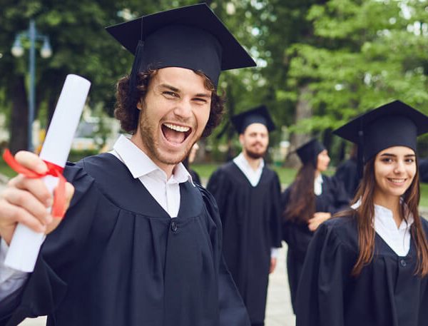 cosa fare dopo la laurea